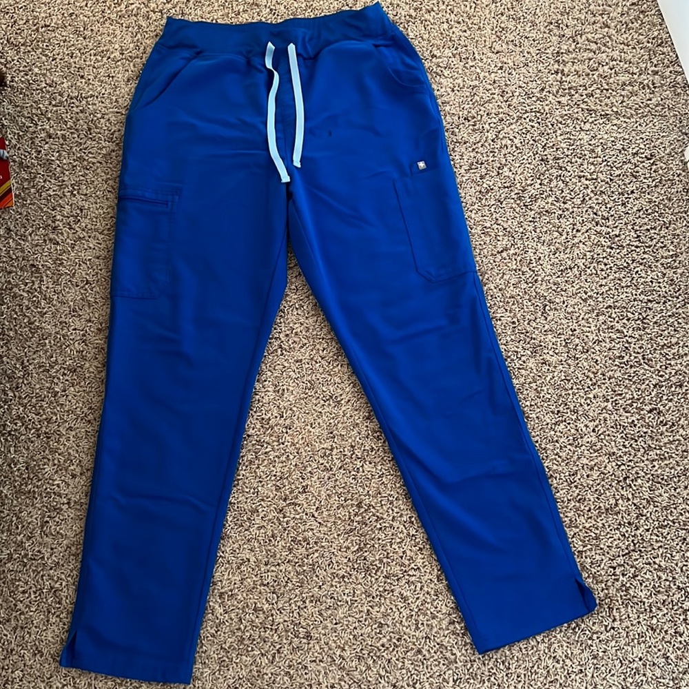 Figs Yola high waisted scrub pant, large tall, royal blue